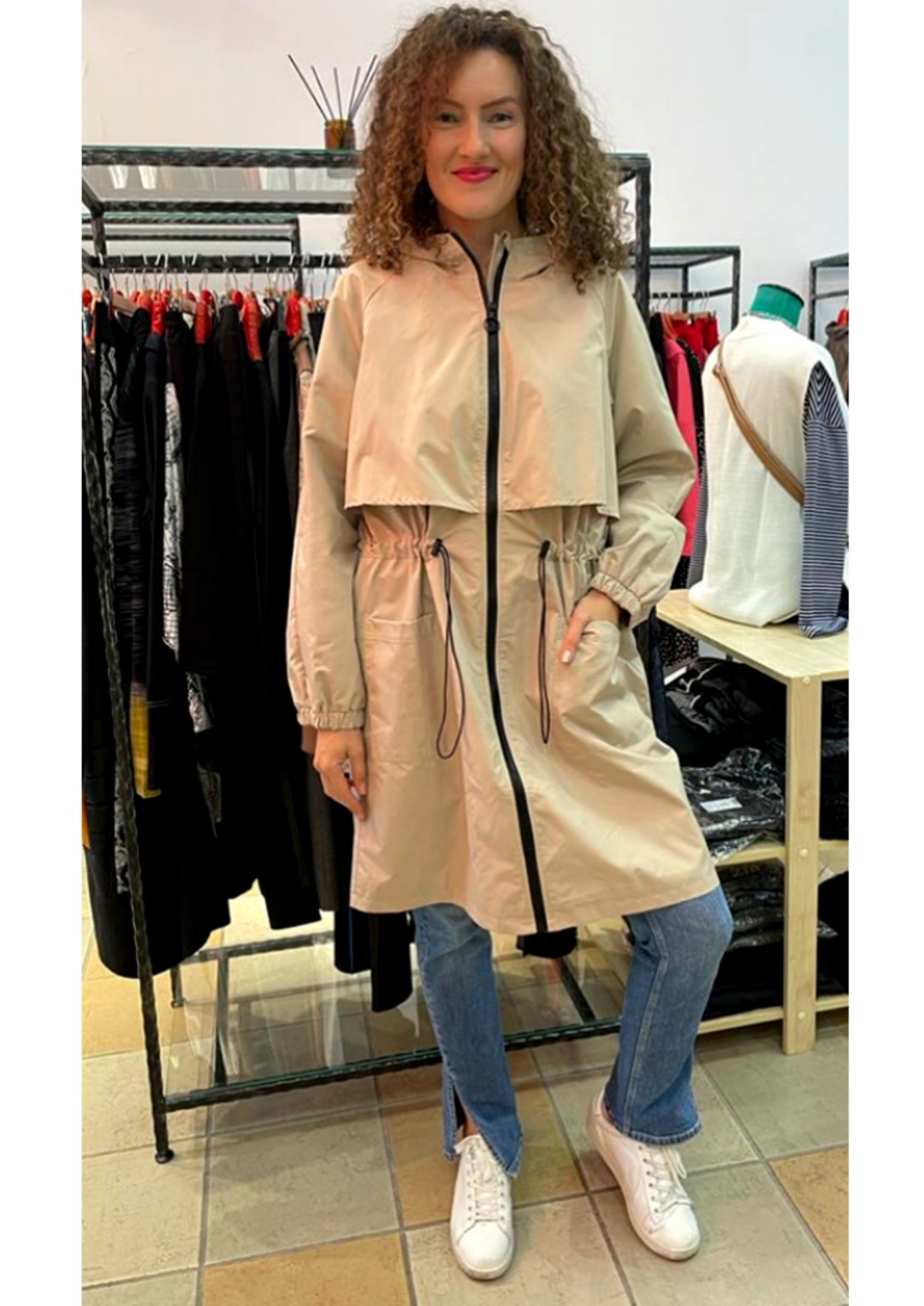 картинка Пальто-ветровка  бежевая  от Э.Мода от магазина Одежда+